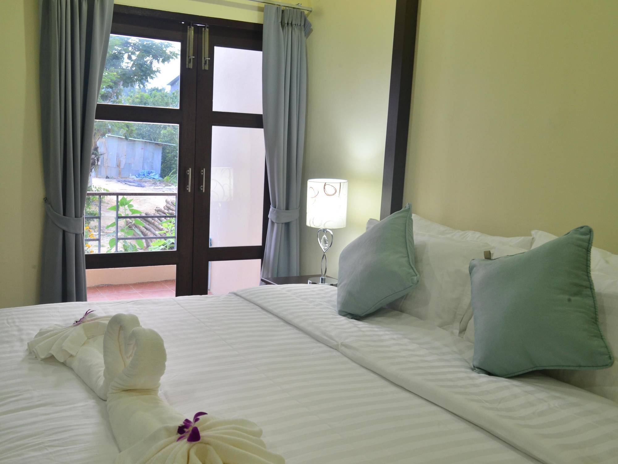 Morakot Lanta Resort Ko Lanta Exterior foto