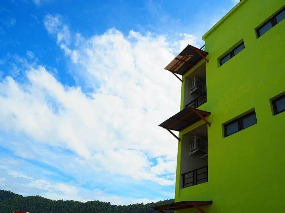 Morakot Lanta Resort Ko Lanta Exterior foto