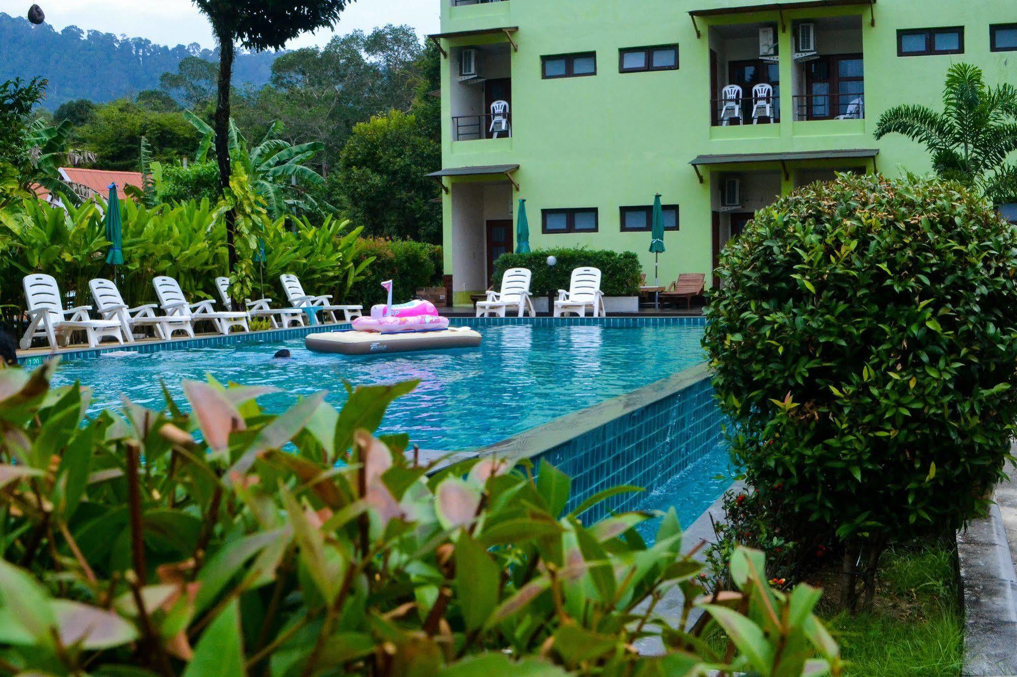Morakot Lanta Resort Ko Lanta Exterior foto