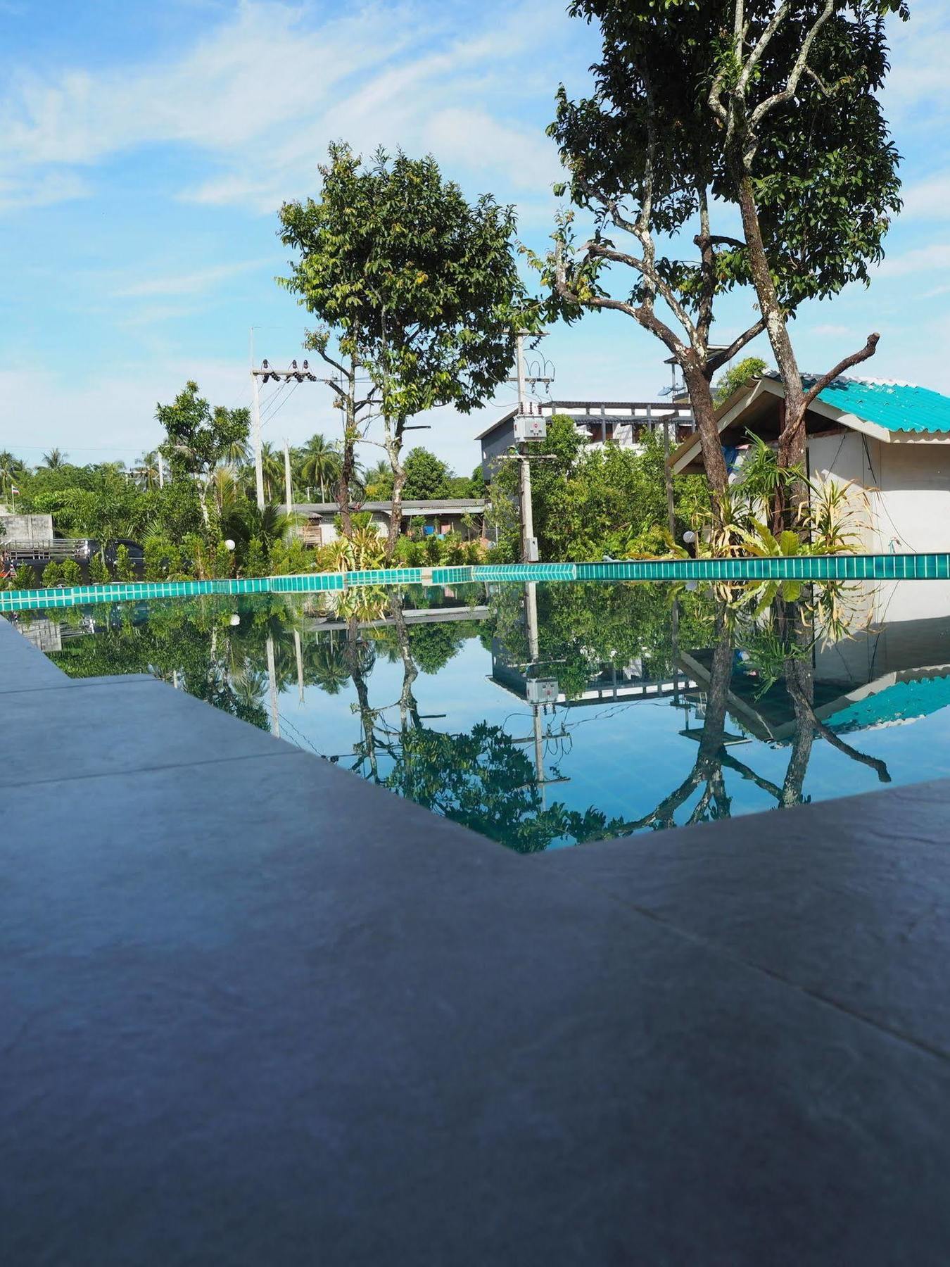 Morakot Lanta Resort Ko Lanta Exterior foto